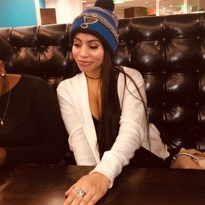 Meet your Posher, Laura